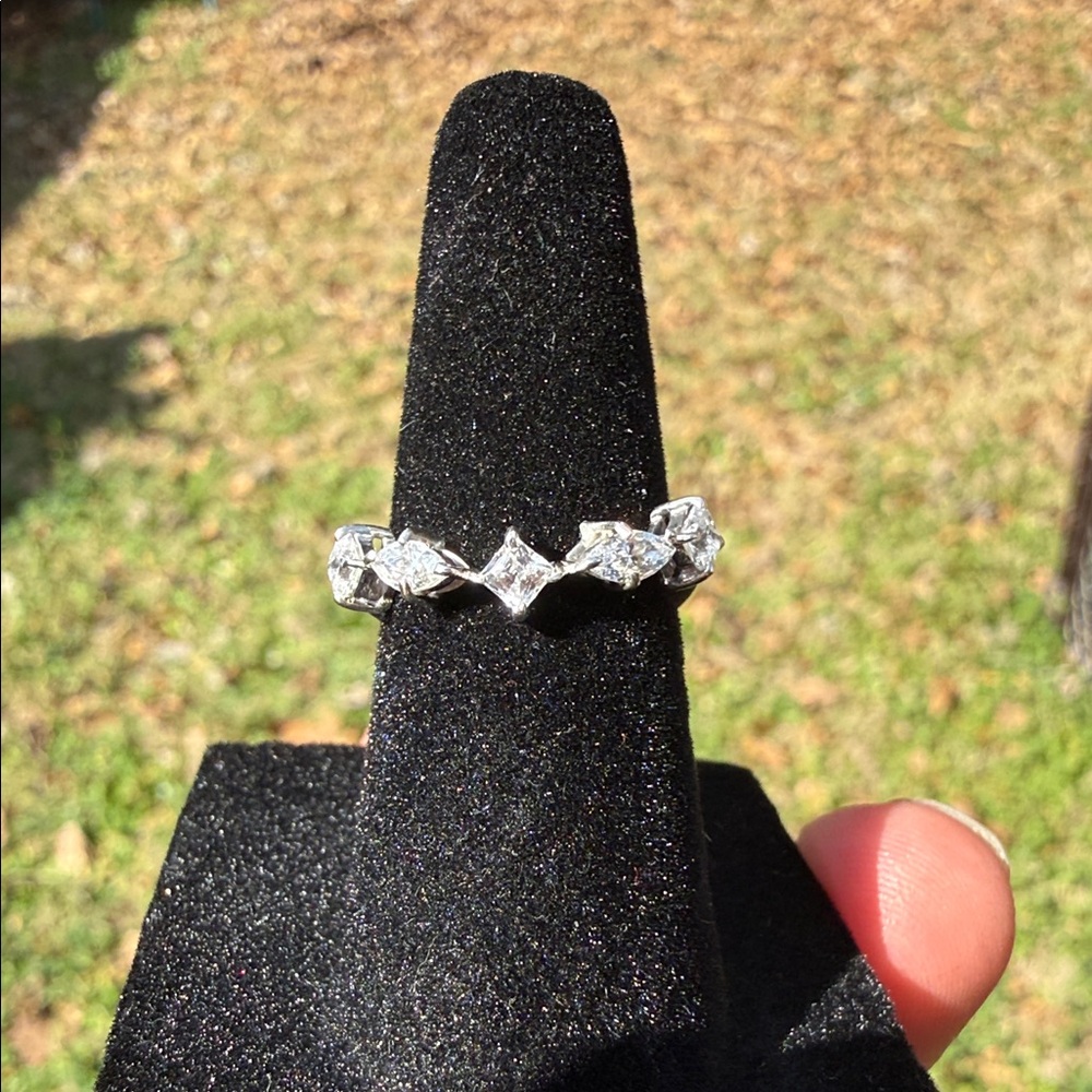 Elegant 925 Sterling Silver Diamond Ring